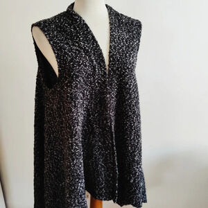 Lord & Taylor Duster Knit Sweater / Boucle / B&W / Size Large